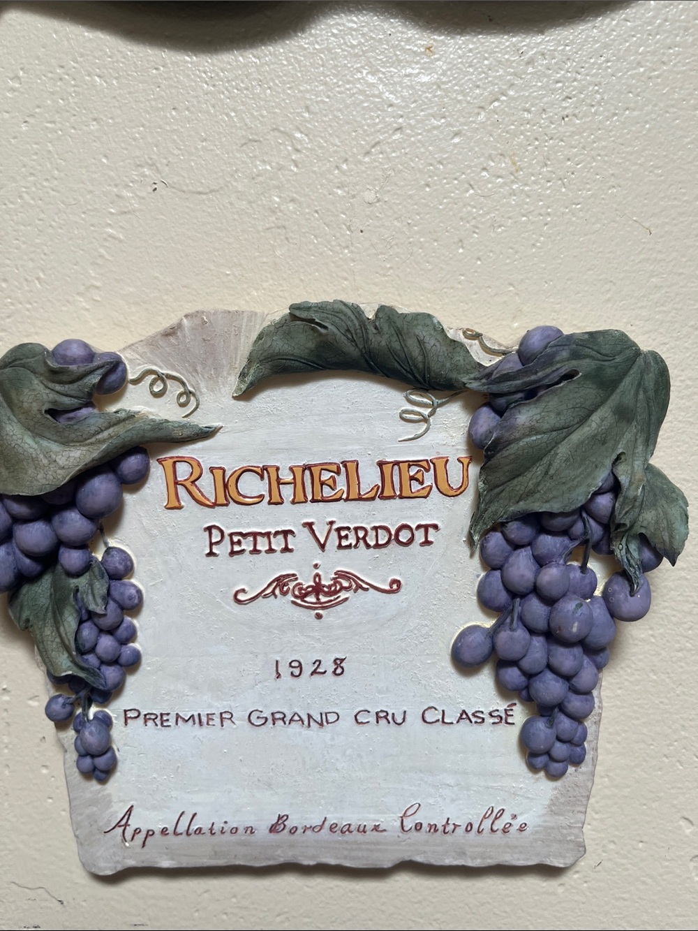 Petite Verdot Decorative pair Wall Plaques Richelieu and Boudreau